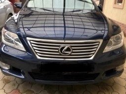 Lexus LS, 2011